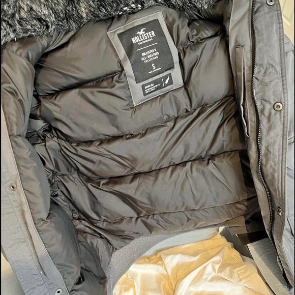 Hollister Down Bomber Jacket - Picture 2 of 7